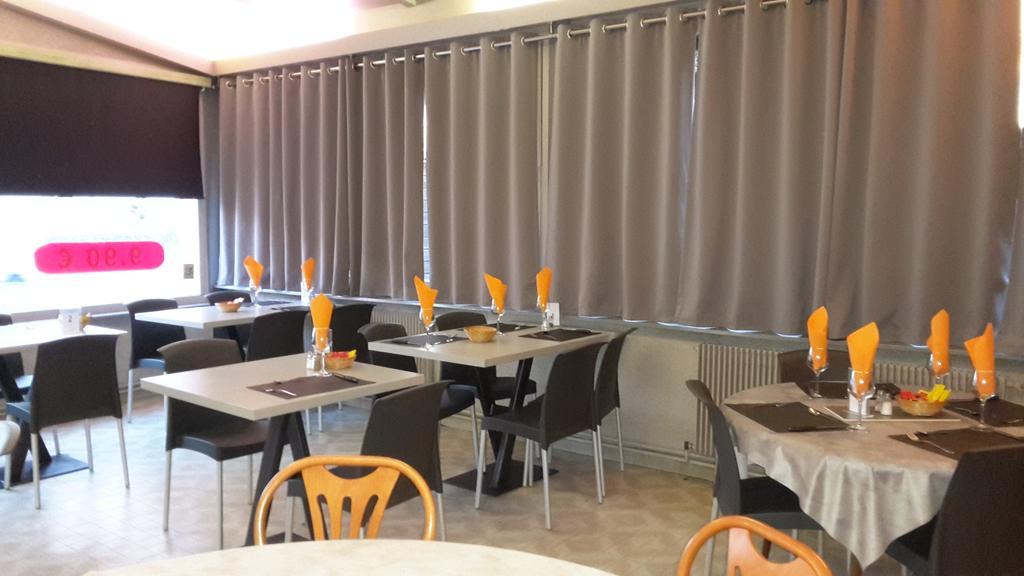 Pension Hotel Restaurant De La Place Voujeaucourt Zewnętrze zdjęcie